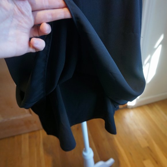 💚 BANANA REPUBLIC Black Keyhole Sleeveless Blouse (S) - Picture 7 of 14